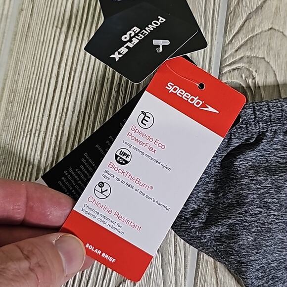 Speedo Heather Grey Solar Brieft Mens Swimsuit Size 32 NEW - Picture 5 of 8